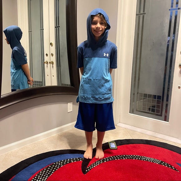 Under Armour boys hoodie shirt YMD - Picture 5 of 10